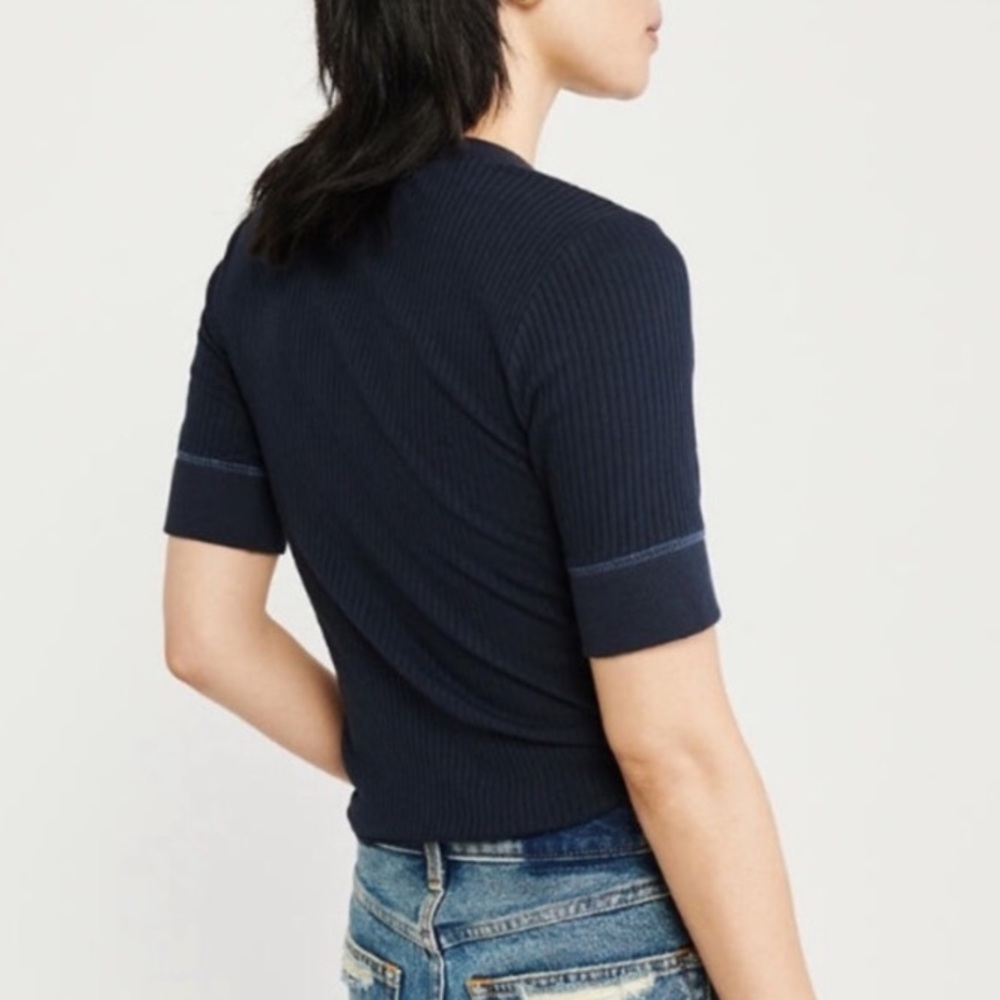 A&F Navy Ribbed Henley - Picture 4 of 6